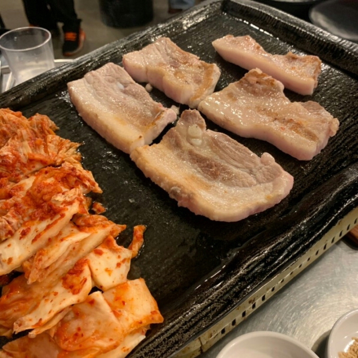 서울 마포구 신김치생삼겹살 jpg | 인스티즈