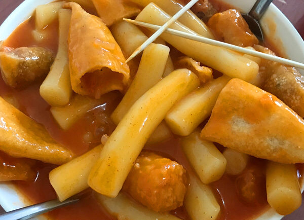 학교 앞 분식집 달달한 떡볶이는 진리 | 인스티즈