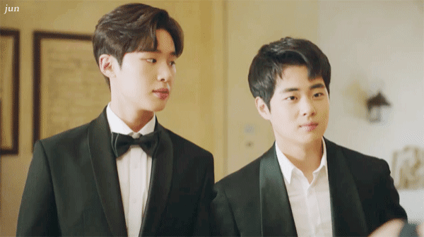 작가가 배운 변태라는 드라마 스카이캐슬 쌍둥이 설정.jpg | 인스티즈