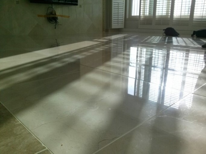 사람에 따라 취향이 심하게 갈린다는 아파트 바닥 | 인스티즈