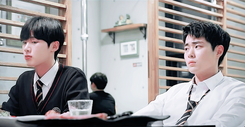 작가가 배운 변태라는 드라마 스카이캐슬 쌍둥이 설정.jpg | 인스티즈