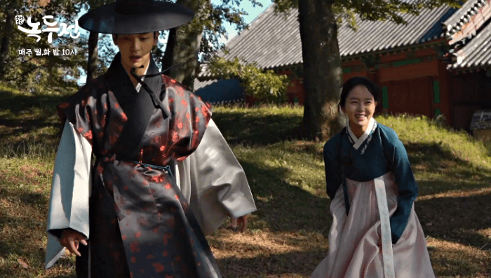 [조선로코녹두전] 긴장이 영상을 뚫고 나오는 장동윤 김소현 키스신 메이킹 | 인스티즈
