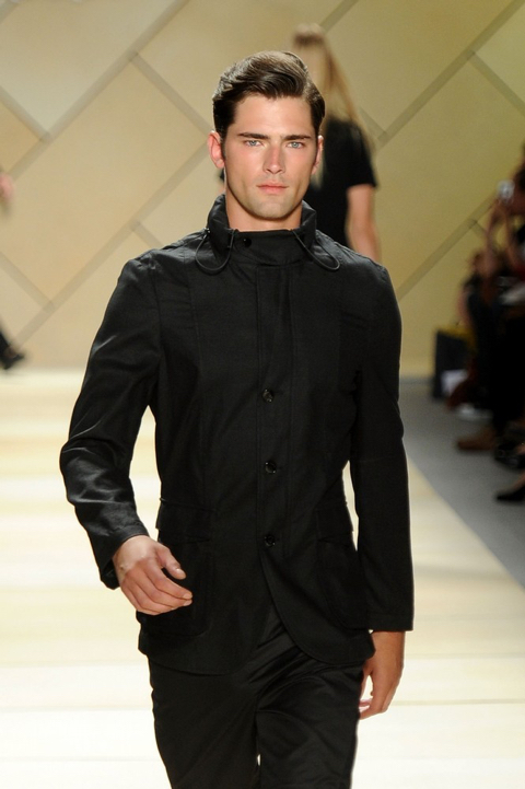 저는 그냥 수많은 갈색머리에 파란눈을 가진 남자중에 한명이에요 | 인스티즈