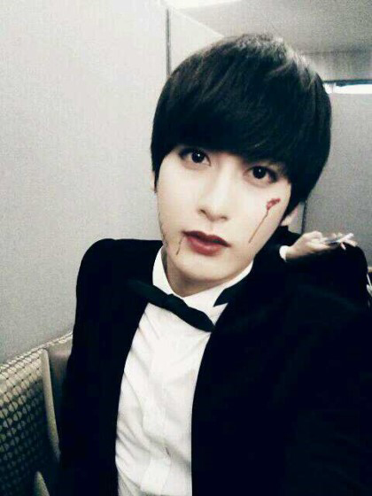 무대에서 할로윈 분장한 아이돌들 | 인스티즈