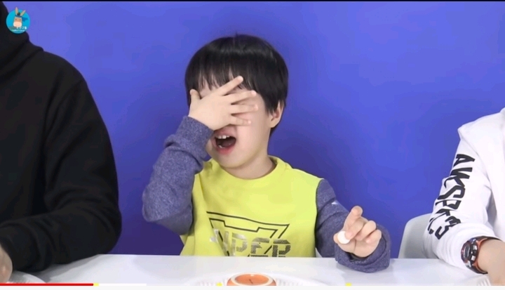 자기가 범인인거 티내면 안되는데 너무 티내서 걸림 | 인스티즈