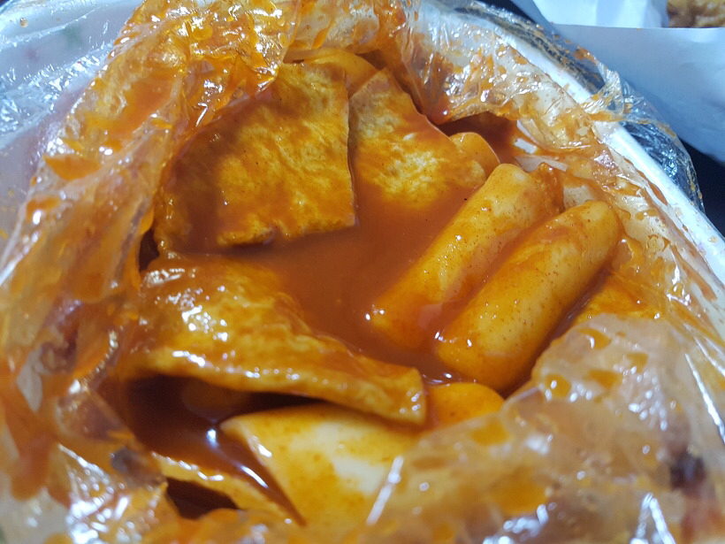 학교 앞 분식집 달달한 떡볶이는 진리 | 인스티즈