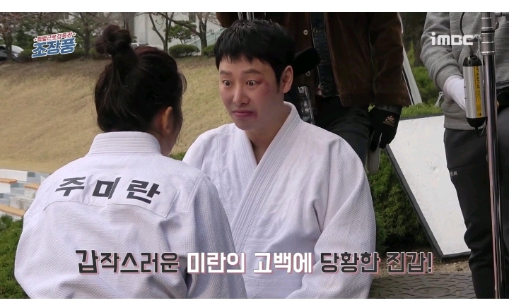 감독님과 몰래 상의후 남주몰래 기습 뽀뽀한 드라마 | 인스티즈