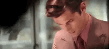 저는 그냥 수많은 갈색머리에 파란눈을 가진 남자중에 한명이에요 | 인스티즈