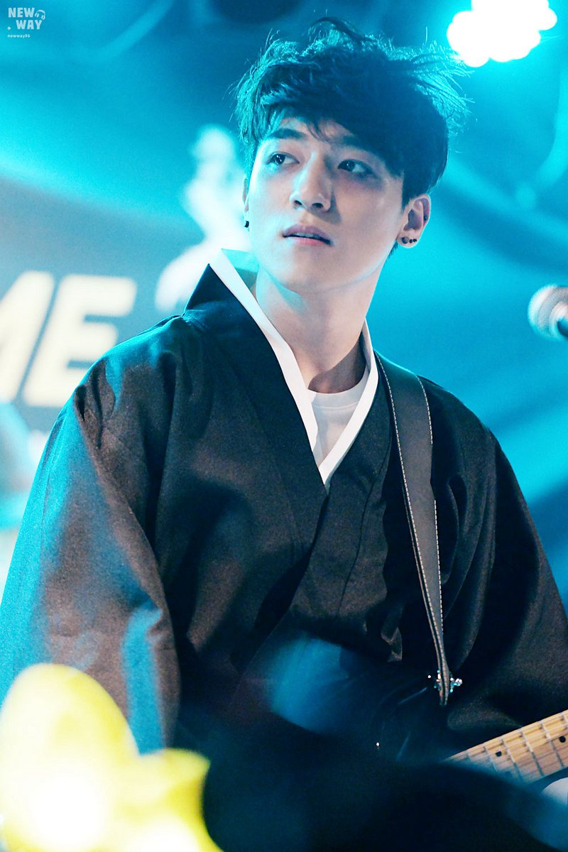 무대에서 할로윈 분장한 아이돌들 | 인스티즈