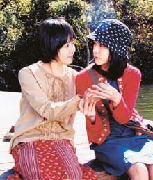 영화 장화홍련에서 친자매로 나왔던 임수정과 문근영 | 인스티즈