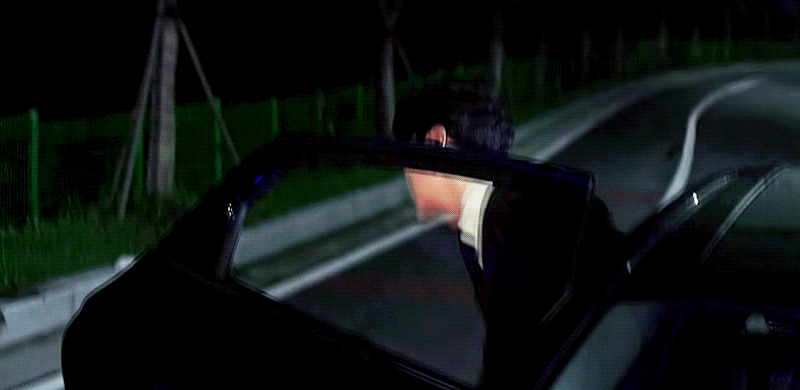 [지정생존자] 퇴장씬 얼굴합으로 사약을 미친듯이 말아버린 그 장면.gif | 인스티즈