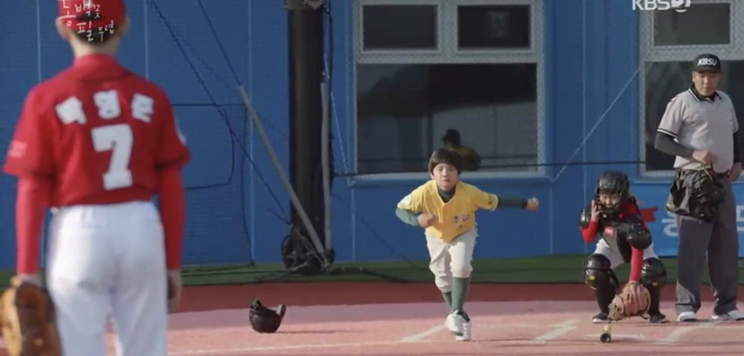 [동백꽃필무렵] 원래가 히어로는 막판이다 | 인스티즈