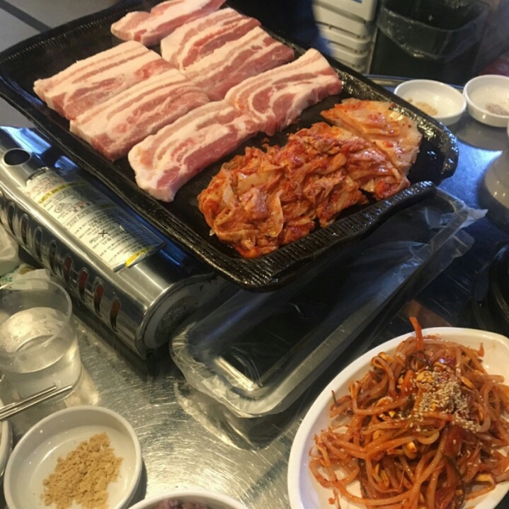서울 마포구 신김치생삼겹살 jpg | 인스티즈