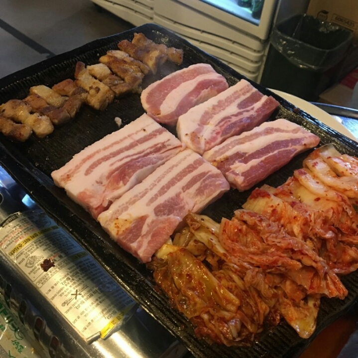 서울 마포구 신김치생삼겹살 jpg | 인스티즈