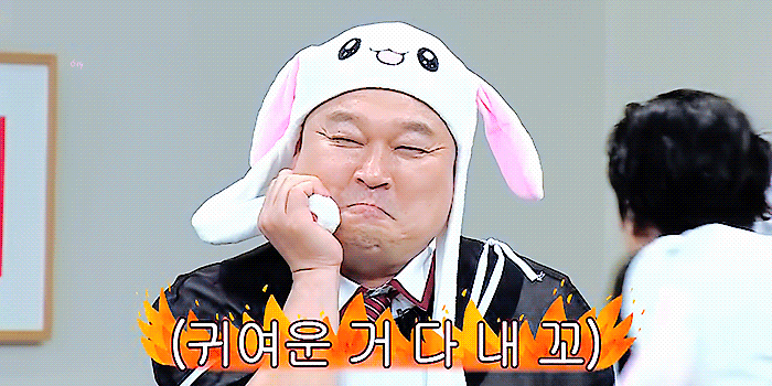 움직이는 토끼 모자 쓴 사나 | 인스티즈