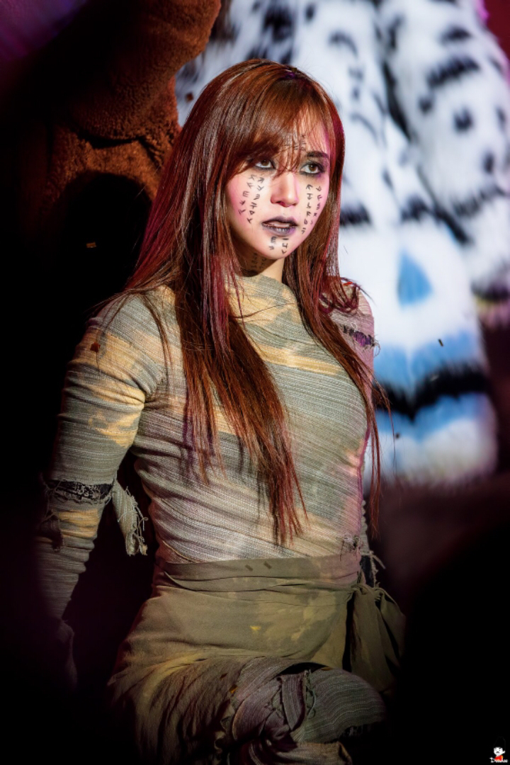 무대에서 할로윈 분장한 아이돌들 | 인스티즈