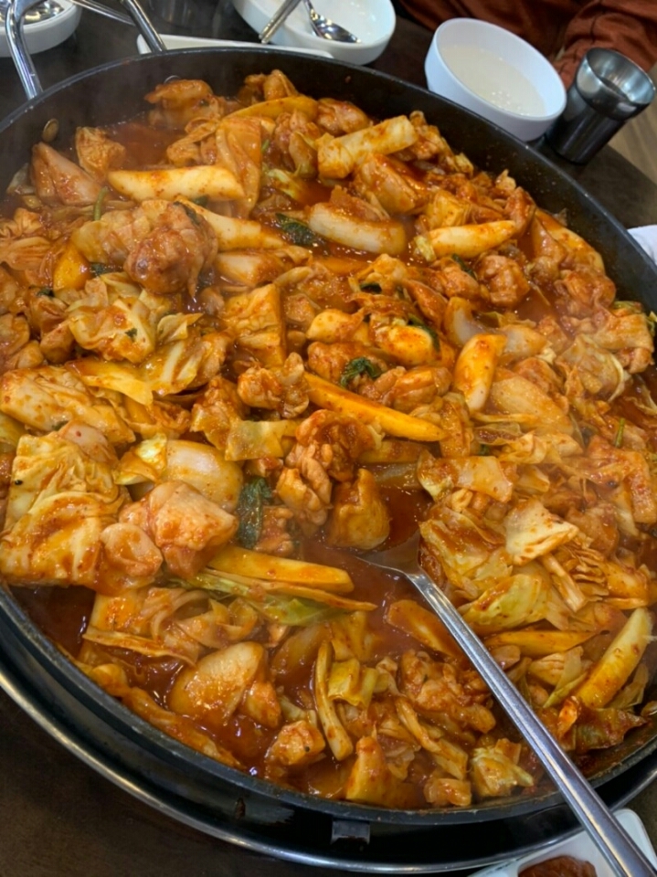 닭이봉춘천닭갈비 이미지