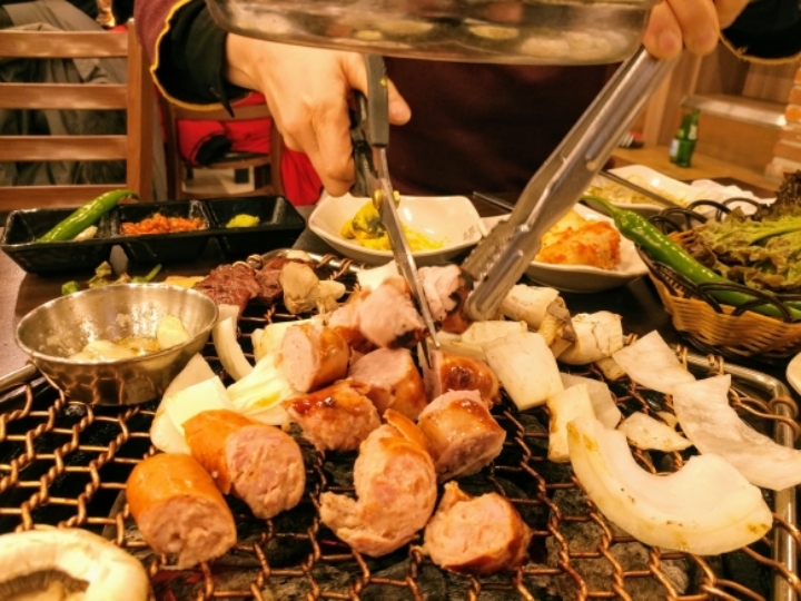 바베큐하우스 이미지