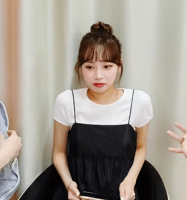표정이 다양해서 졸커인 아이즈원 김채원.gif | 인스티즈