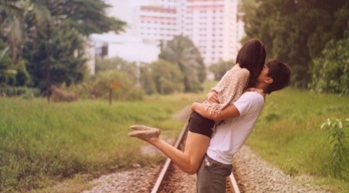 연애중일땐 현저히 줄어든다 vs 거기서거기 | 인스티즈