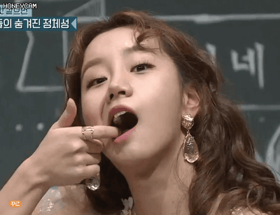 잇몸 보여주는 혜리.gif | 인스티즈