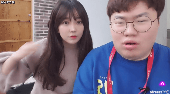 봉준 in 지스타2018 GIF | 인스티즈