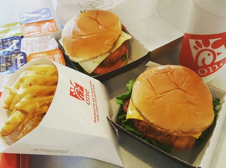 미국 본토에서 엄청 잘나간다는 햄버거 브랜드 jpg | 인스티즈