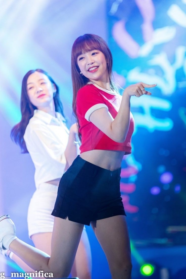 에이프릴 레이첼 .jpgif | 인스티즈