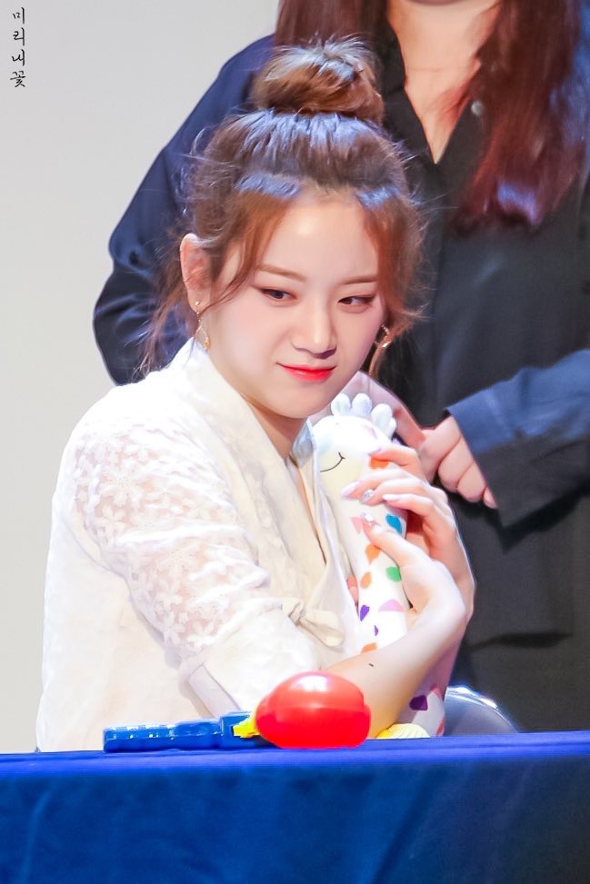 마라탕에 빠지면 어떻게 되는지를 보여주는 아이돌 | 인스티즈