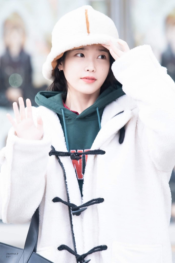 섹시한 이미지때문에 고생하는 가수....jpg | 인스티즈