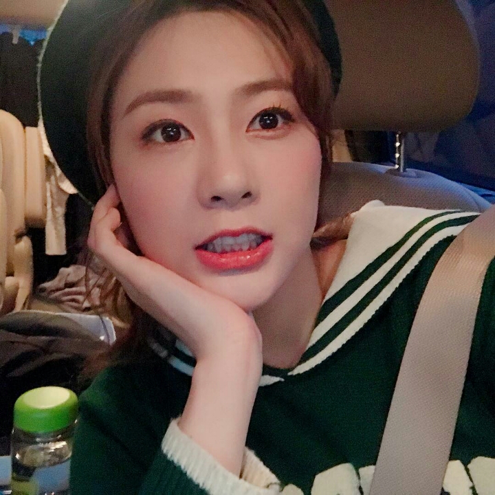 오늘자 오하영 인스타 업뎃 | 인스티즈