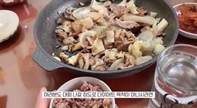 타락헬창 원래 어떻게 먹고 살았는지 궁금해서 찾아본 10개월 전 브이로그 | 인스티즈