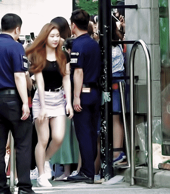어딘가 조금 이상한 ITZY 채령 모음.gif | 인스티즈