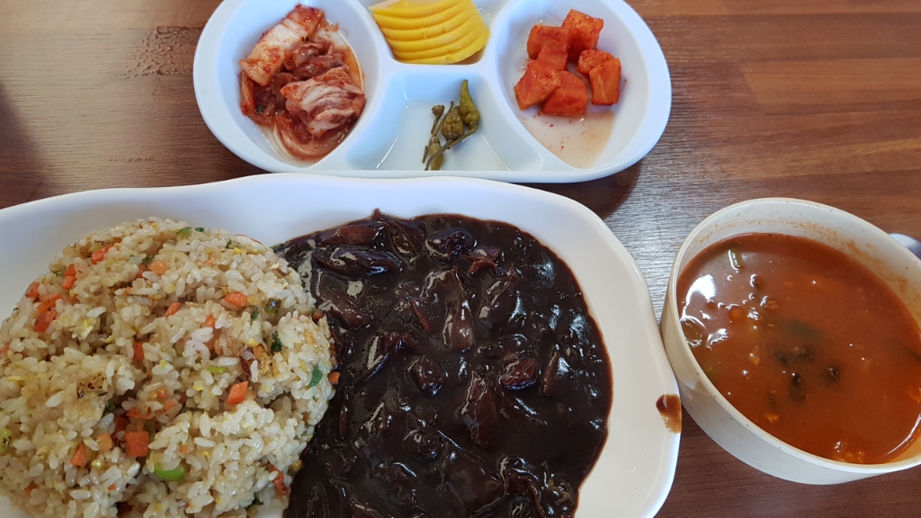 이 메뉴 제대로 하는 중국집 찾기 힘듬 | 인스티즈