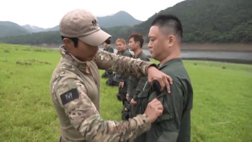 사람 자체가 진짜 멋있는 이근 대위.gif | 인스티즈