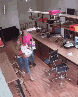 이성한테 점수 따는 법.gif | 인스티즈