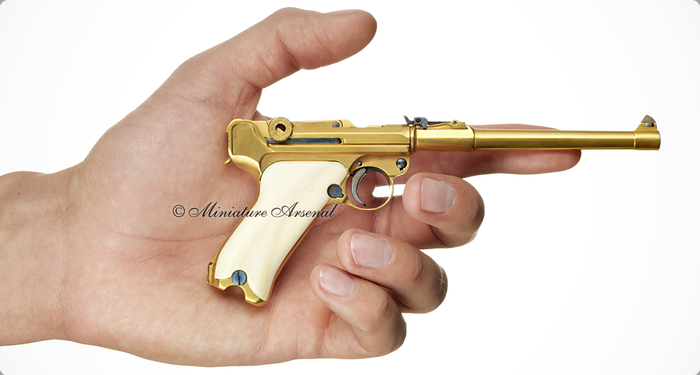 격발 가능한 미니어처 총 | 인스티즈