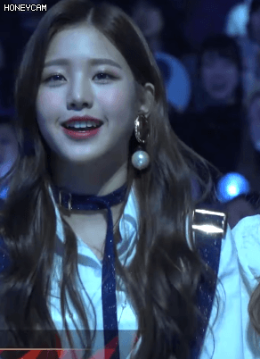 깜짝 놀라는 아이즈원 장원영 | 인스티즈