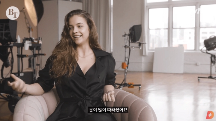 [ㅇㅎ] 바바라 팔빈 : 나는 NO와이어 브라를 좋아해 | 인스티즈