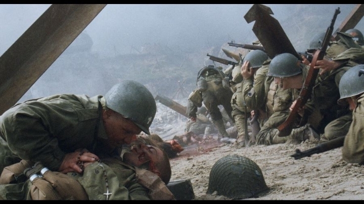 너무 리얼하게 만들어서 관객들의 트라우마를 건드린 영화 | 인스티즈