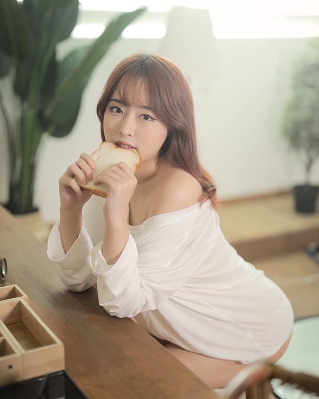 속옷입은 스트리머.gif | 인스티즈