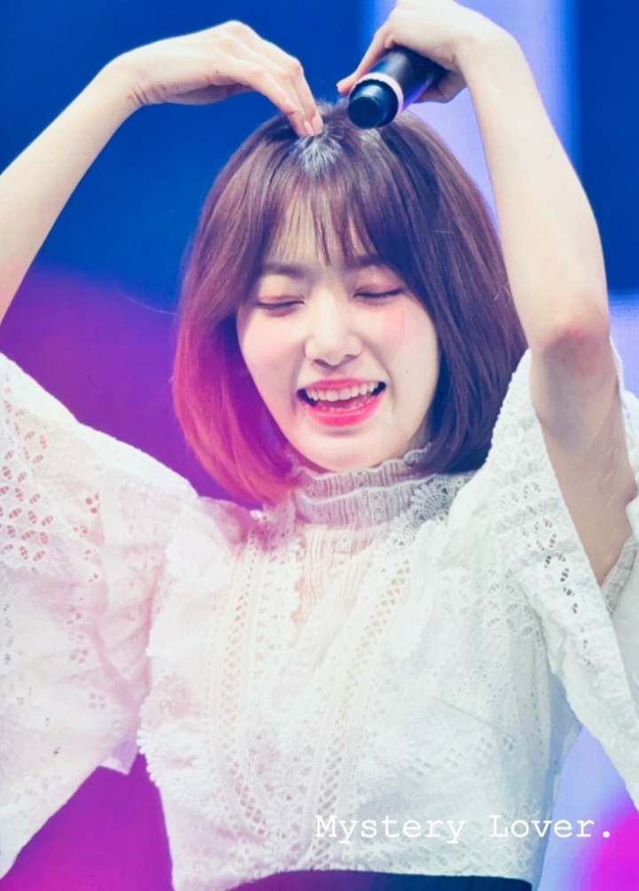오늘자 아이즈원 미야와키 사쿠라 | 인스티즈