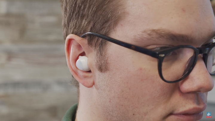 에어팟 갤럭시버즈 에어팟프로 착용샷 비교.JPG | 인스티즈