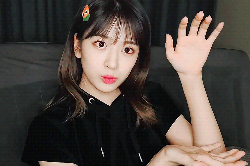 갤럭시 s20으로 촬영한 아이즈원 안유진 브이앱 | 인스티즈