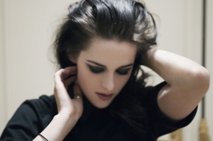 미국에서 크리스틴 스튜어트 퇴폐적인 척 한다는 말 쏙 들어갔다는 부모님사진 | 인스티즈