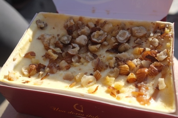 이탈리아 티라미수 맛집이라는 뽐삐 티라미수...jpg | 인스티즈