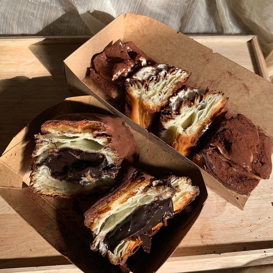 뚜레쥬르 신상 겹겹이티라미슈&amp;겹겹이초코퐁당 | 인스티즈