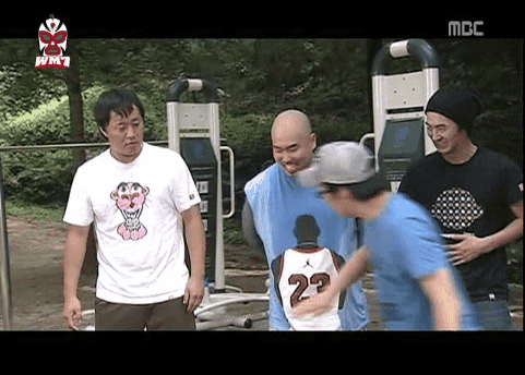 누가 뭐라고 해도 무한도전의 최전방 원톱 스트라이커.jpgif | 인스티즈