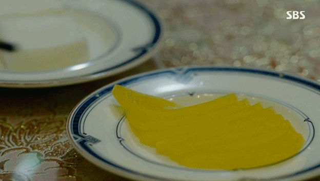 짜장면 땡기게 하는 드라마.gif | 인스티즈