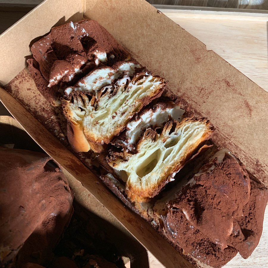 뚜레쥬르 신상 겹겹이티라미슈&amp;겹겹이초코퐁당 | 인스티즈